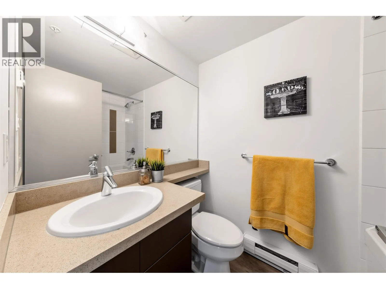 110 9009 CORNERSTONE MEWS