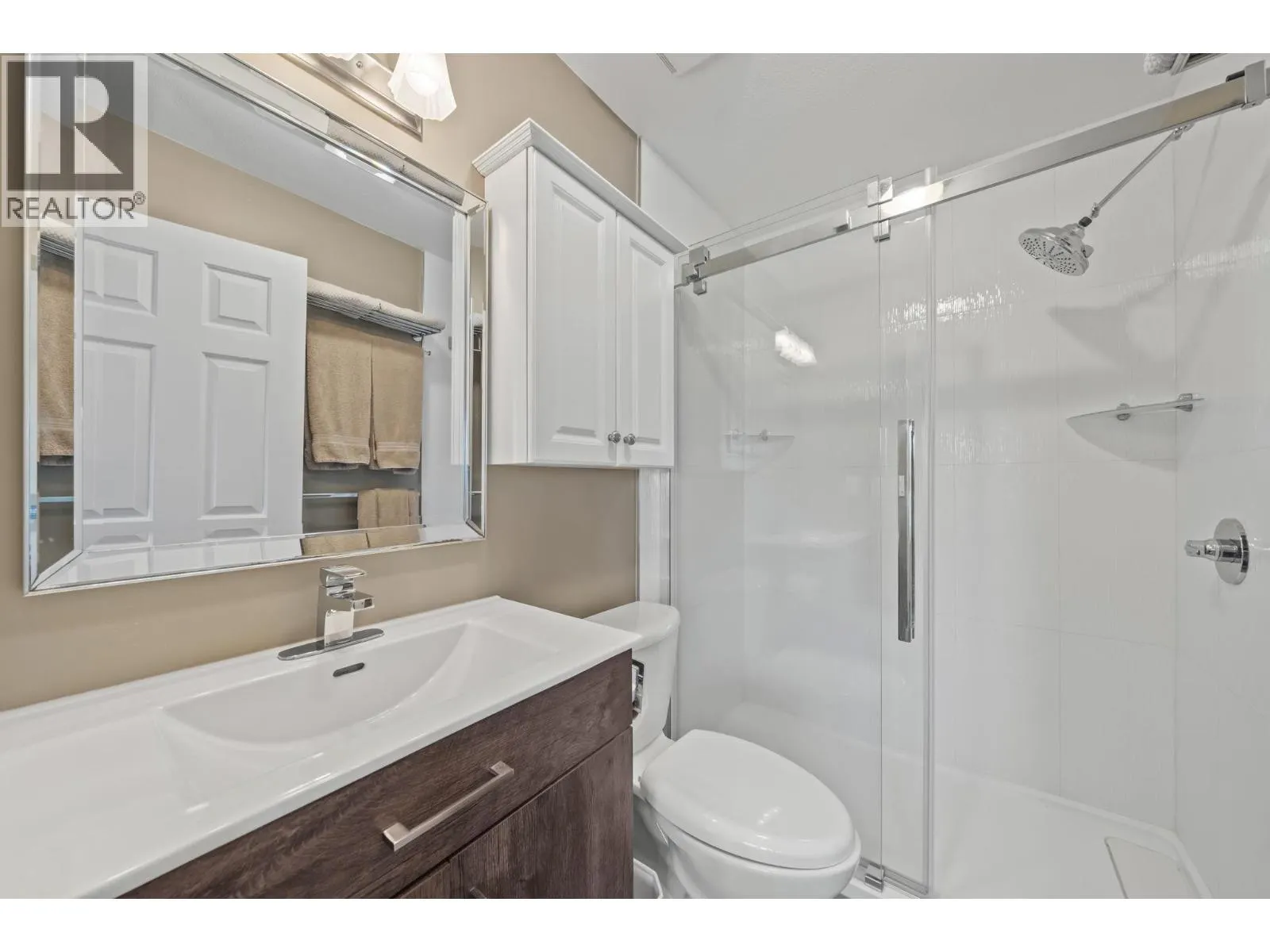 1430 VIEW CRESCENT