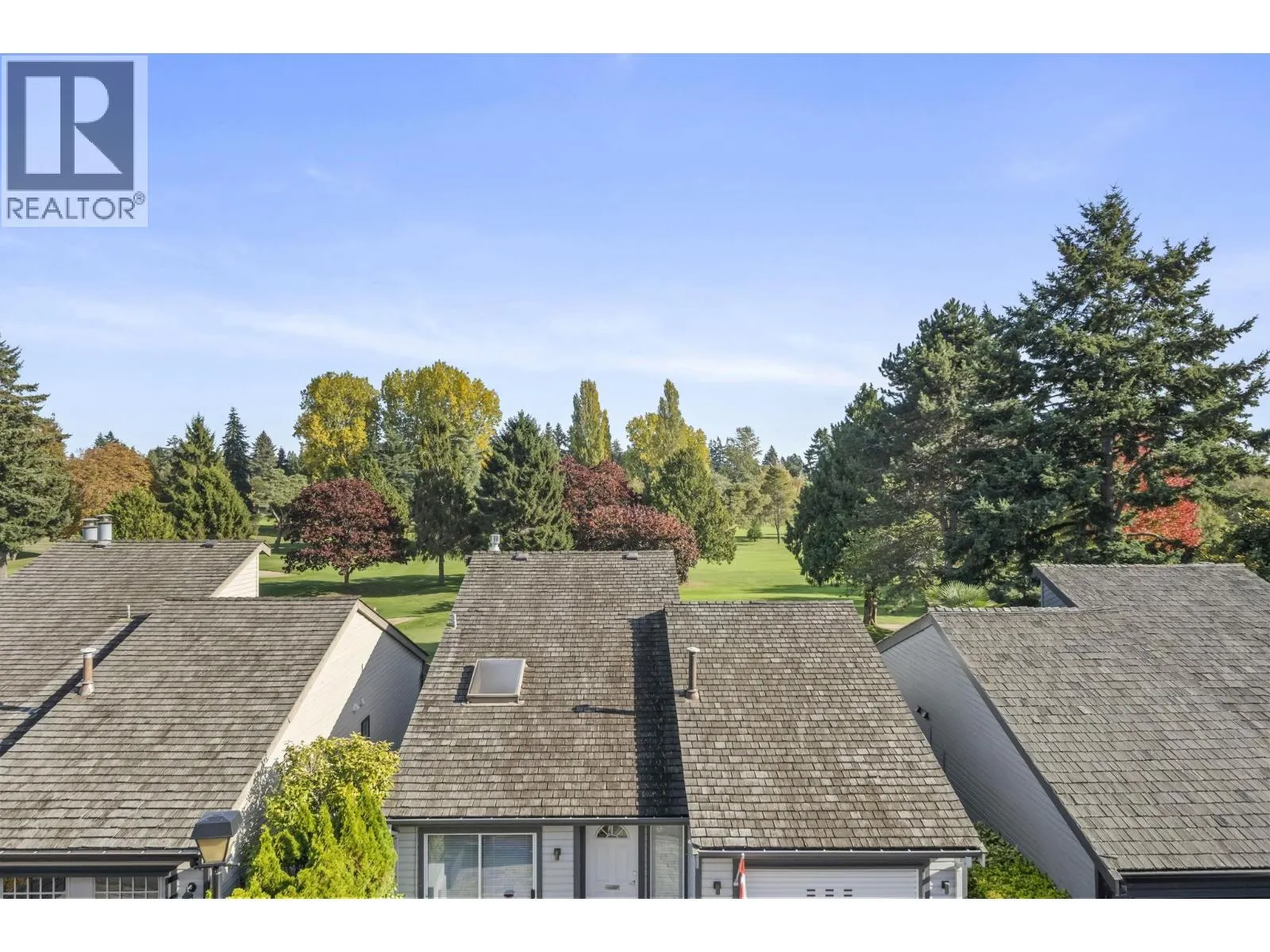 1430 VIEW CRESCENT