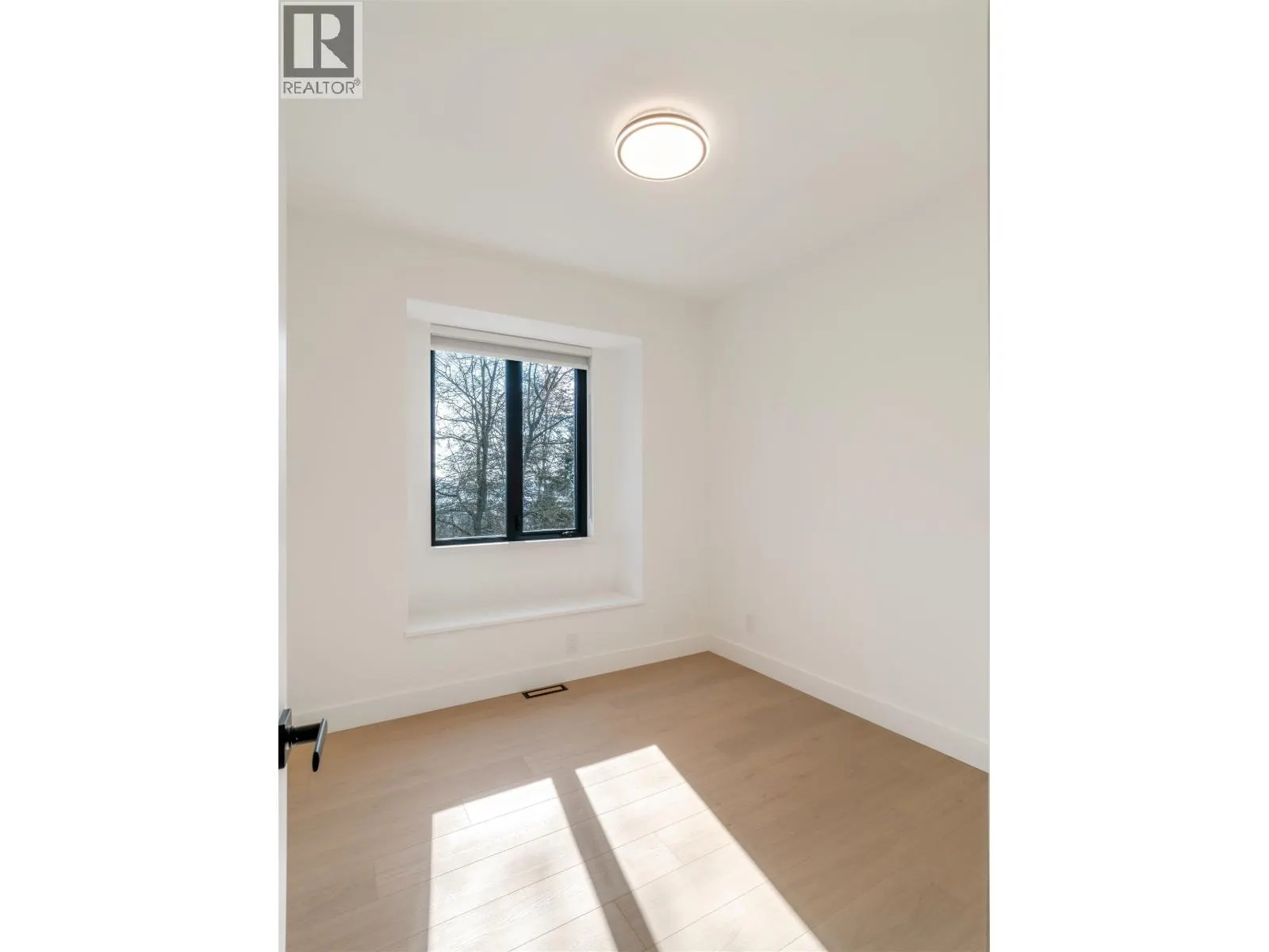 104 359 LAVAL STREET