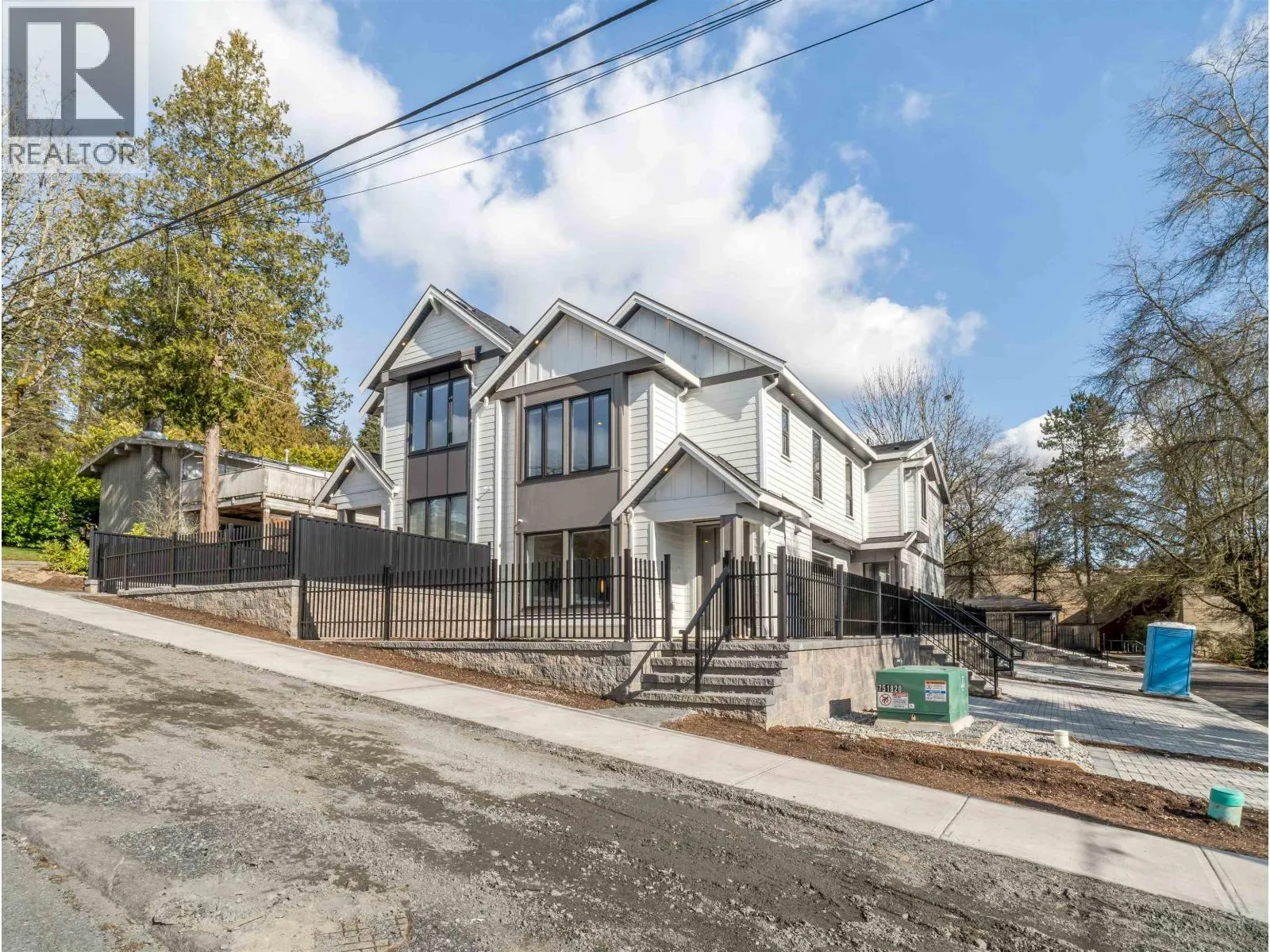 104 359 LAVAL STREET