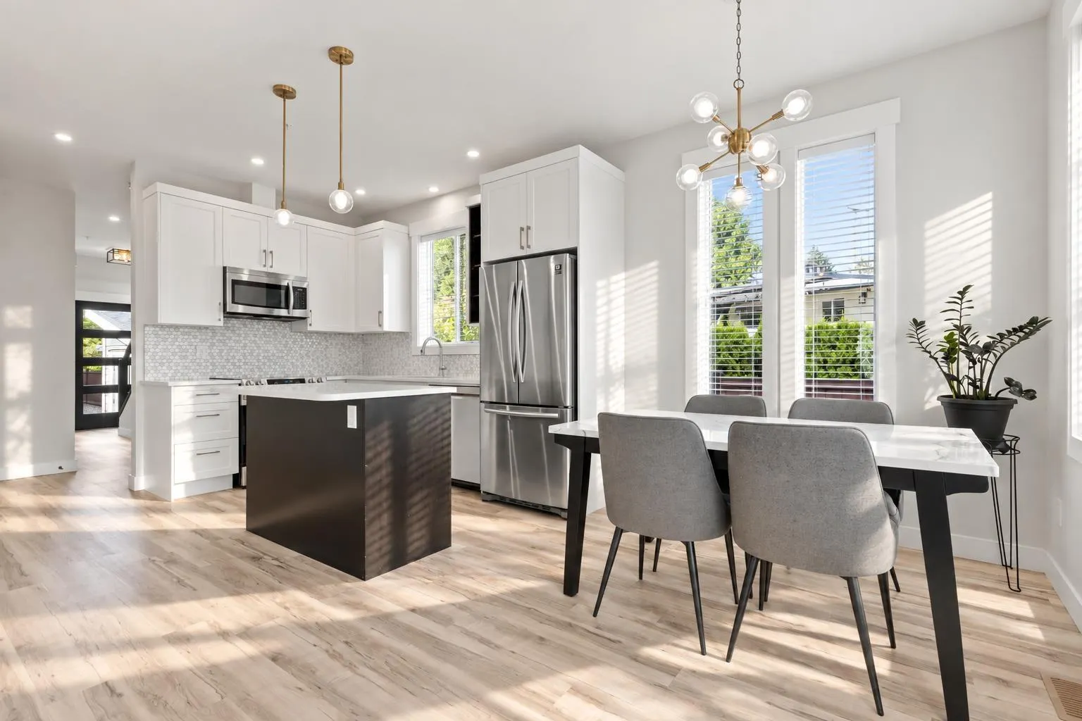 6 7140 MAITLAND AVENUE|Sardis West Vedder
