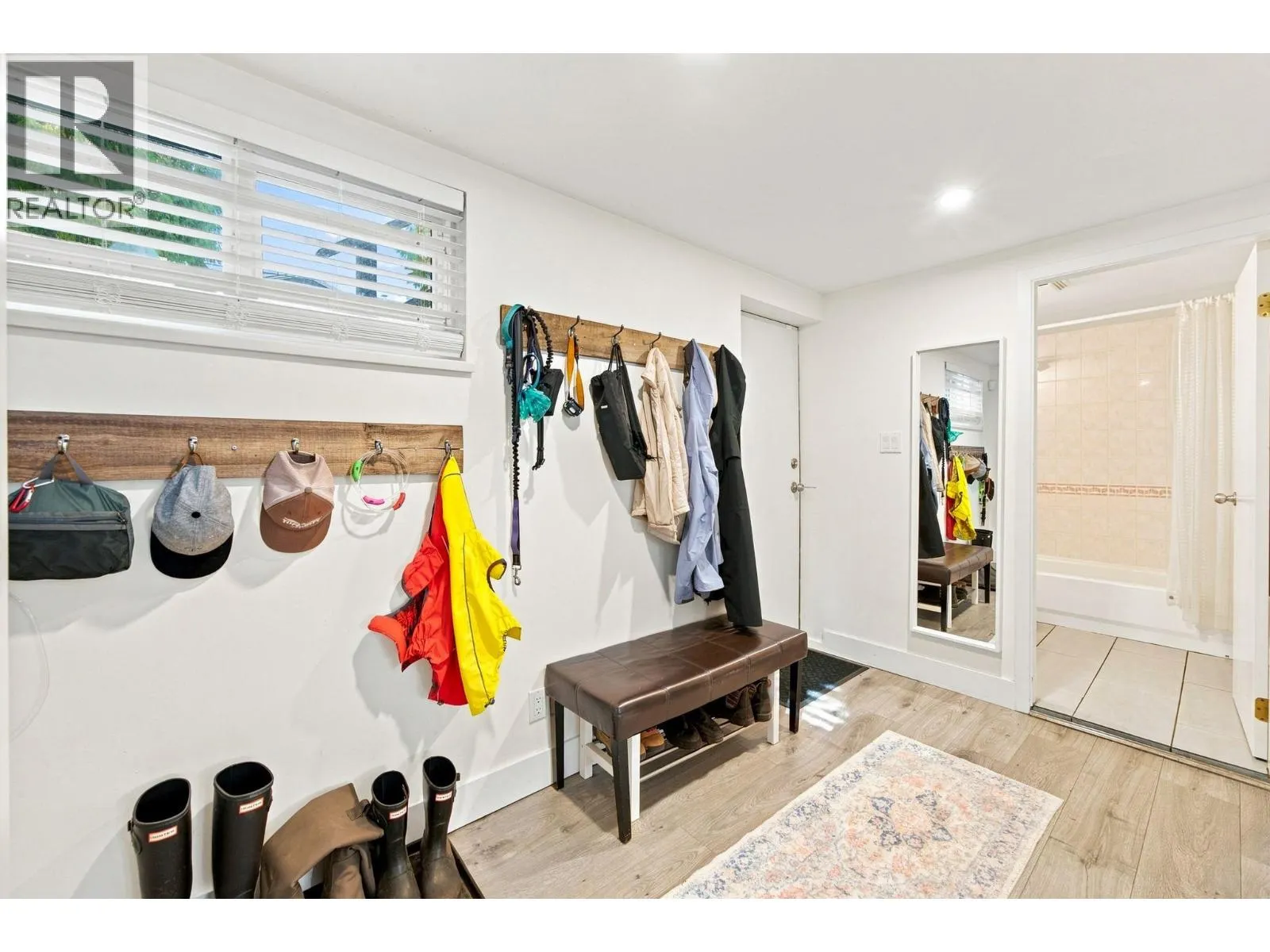 300 E 25TH STREET