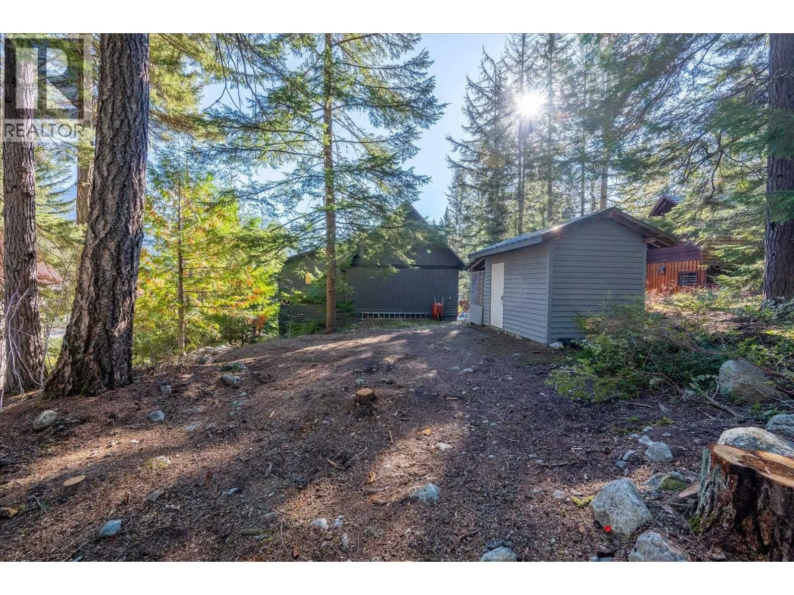 9282 EMERALD DRIVE