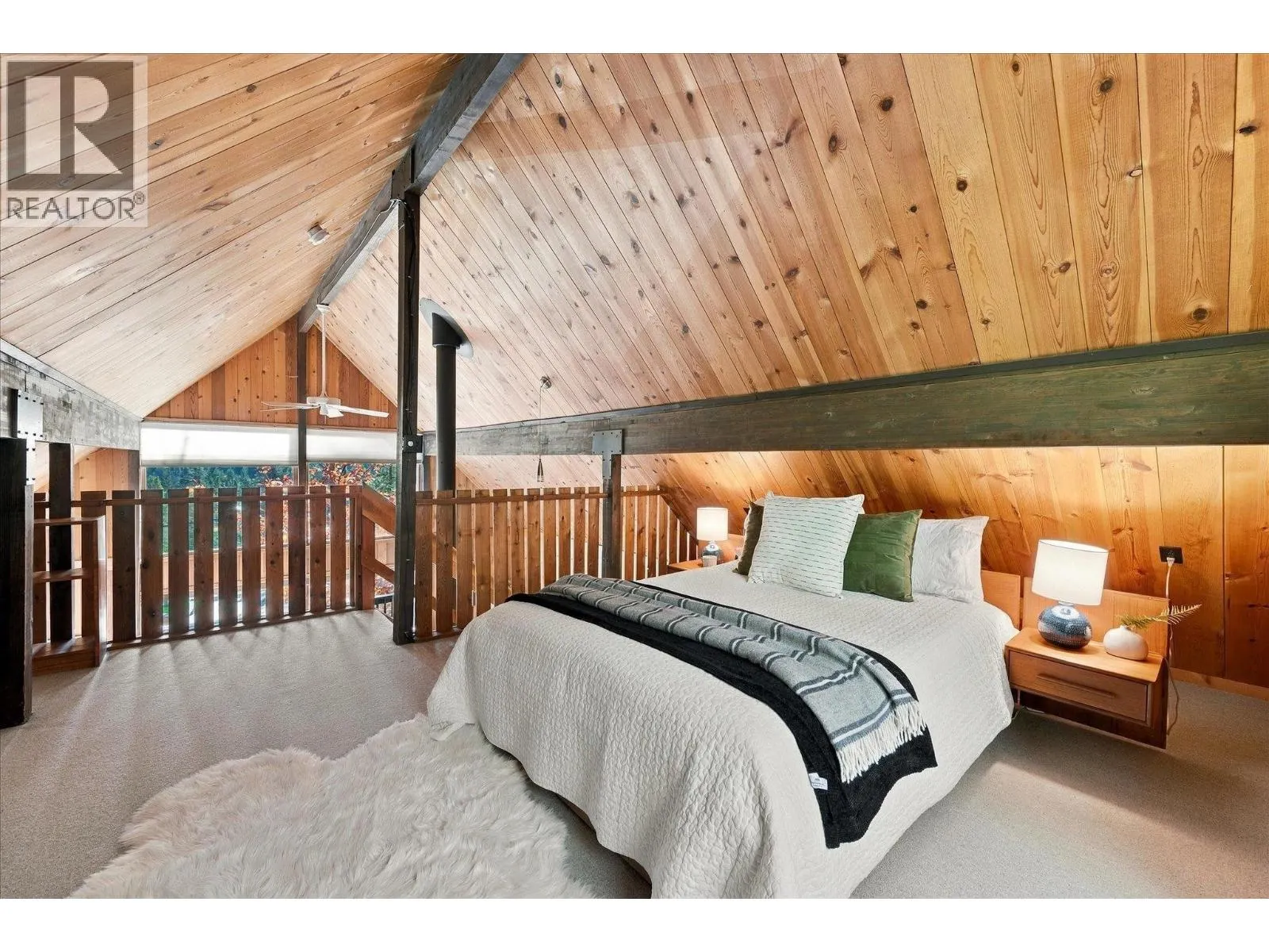 9282 EMERALD DRIVE