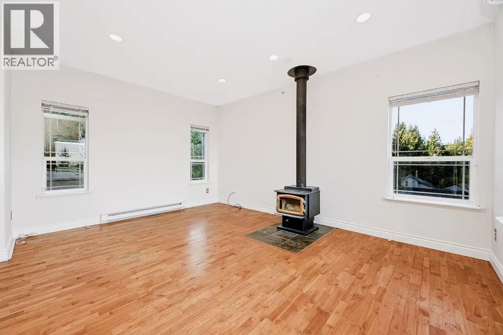 5872 DEERHORN DRIVE