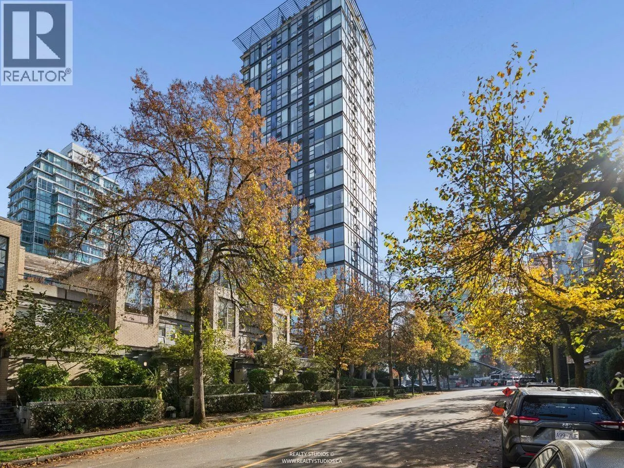 1807 1723 ALBERNI STREET
