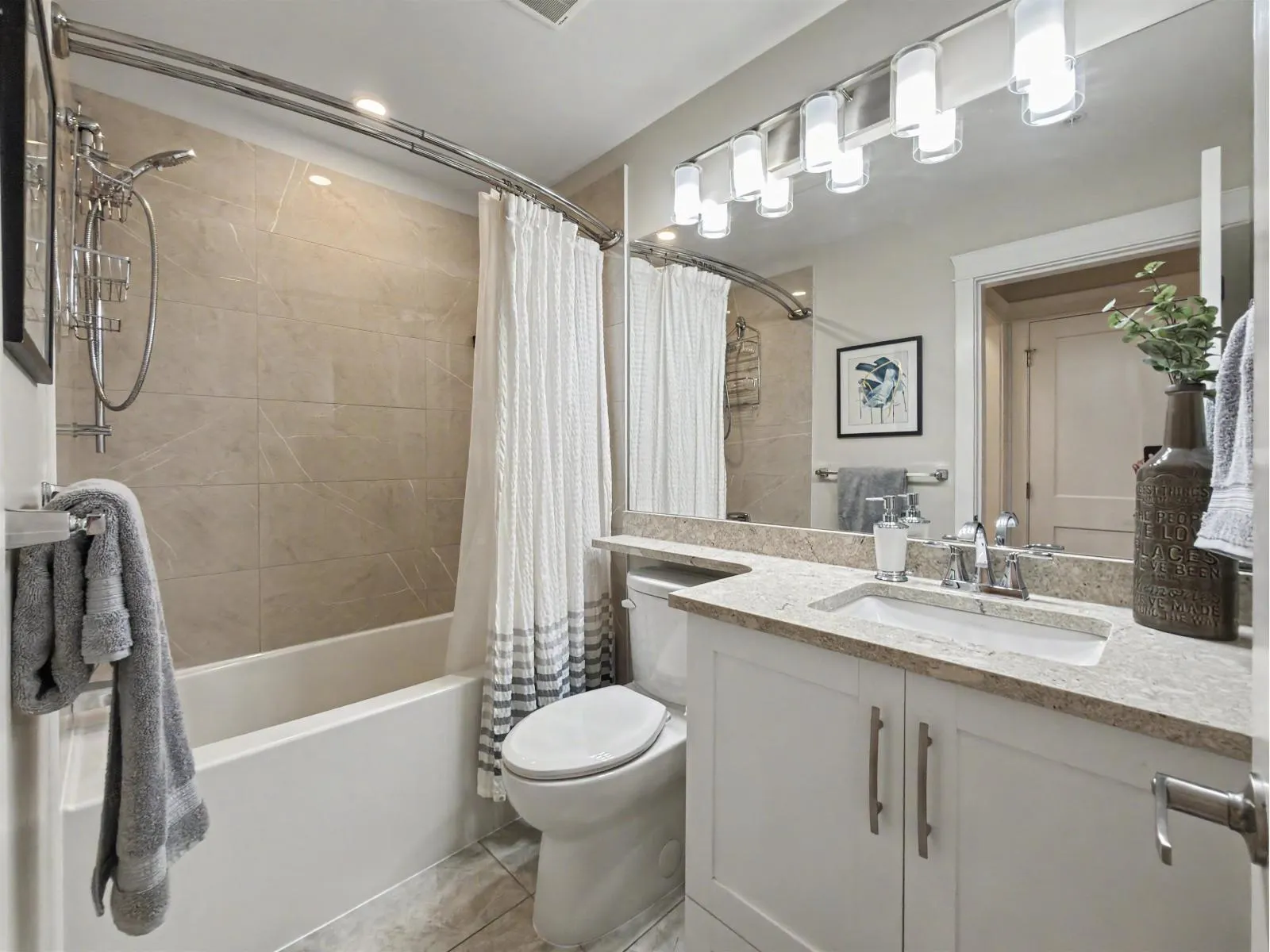 515 11077 RAVINE ROAD