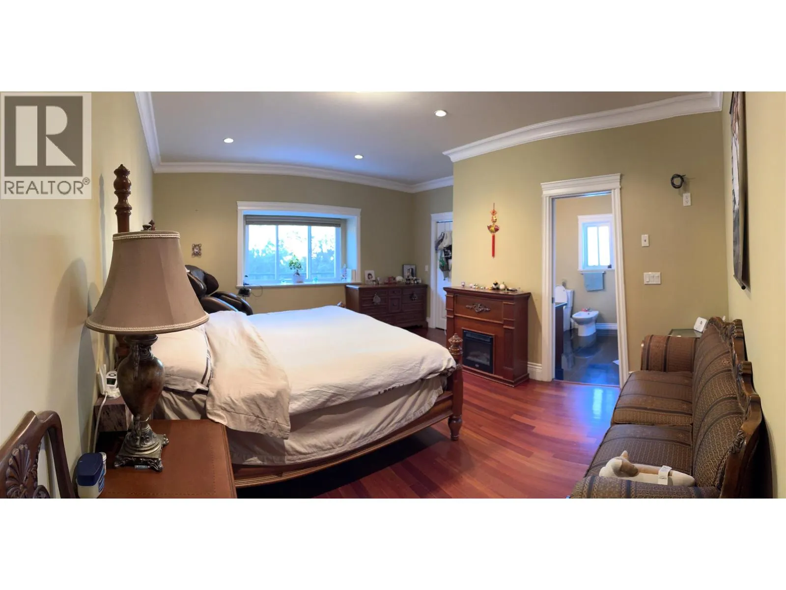 8111 GILBERT ROAD