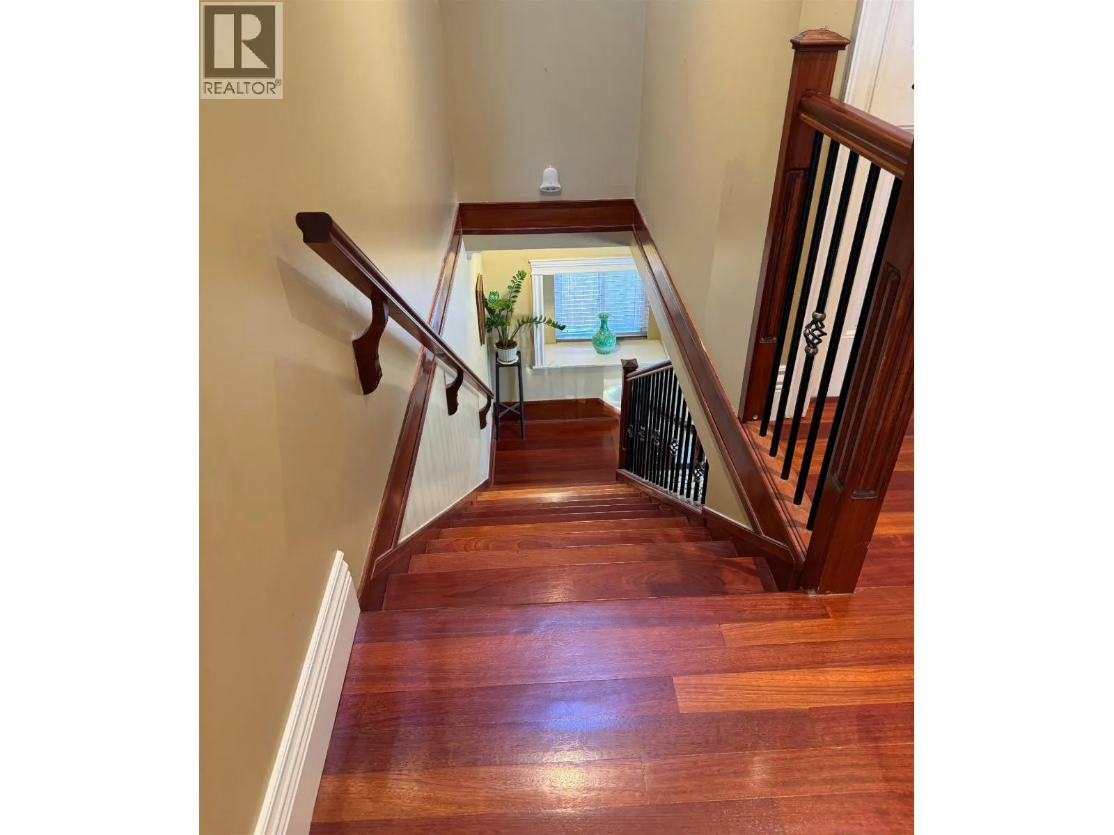 8111 GILBERT ROAD