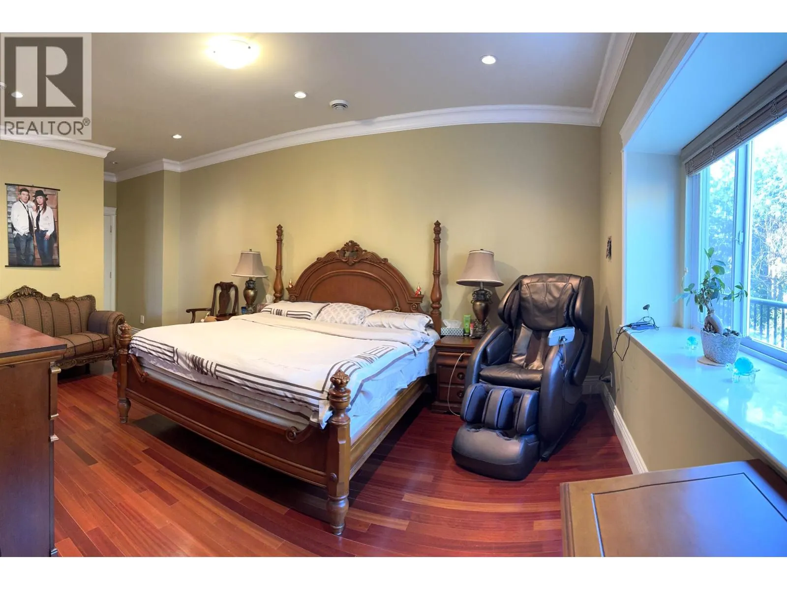 8111 GILBERT ROAD
