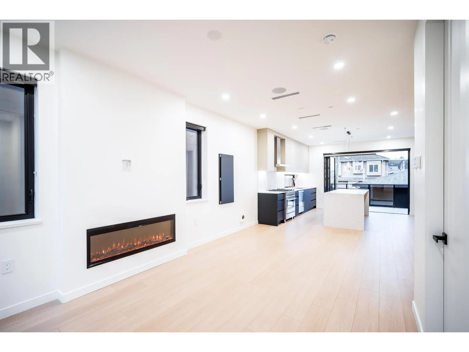 7960 INVERNESS STREET