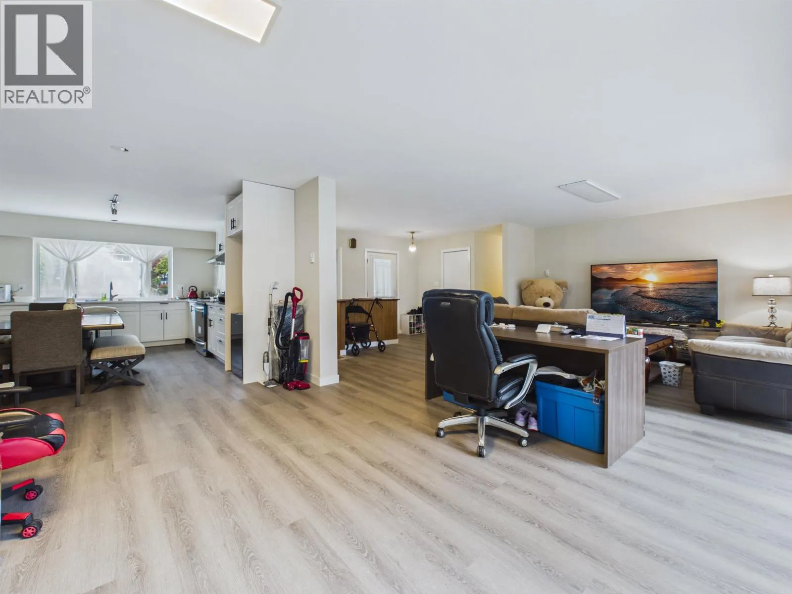 3071 STARLIGHT WAY