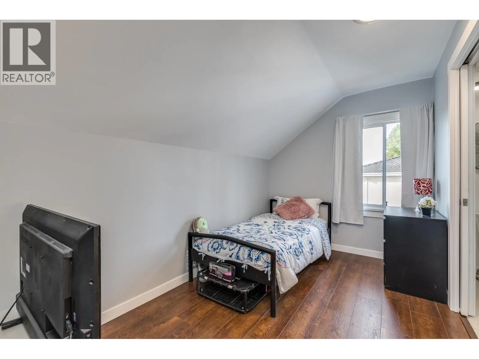 1276 DOUGLAS ROAD