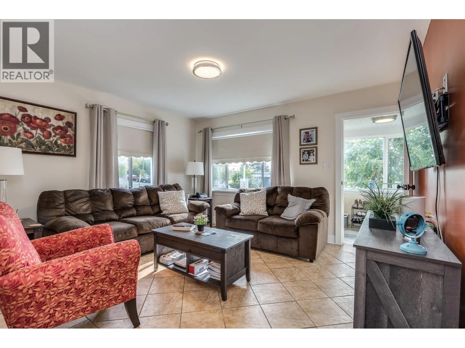 1276 DOUGLAS ROAD