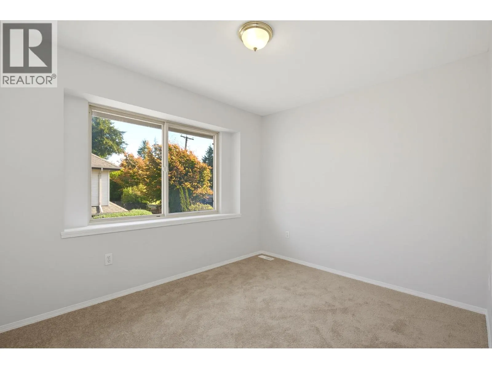 32 11860 210TH STREET
