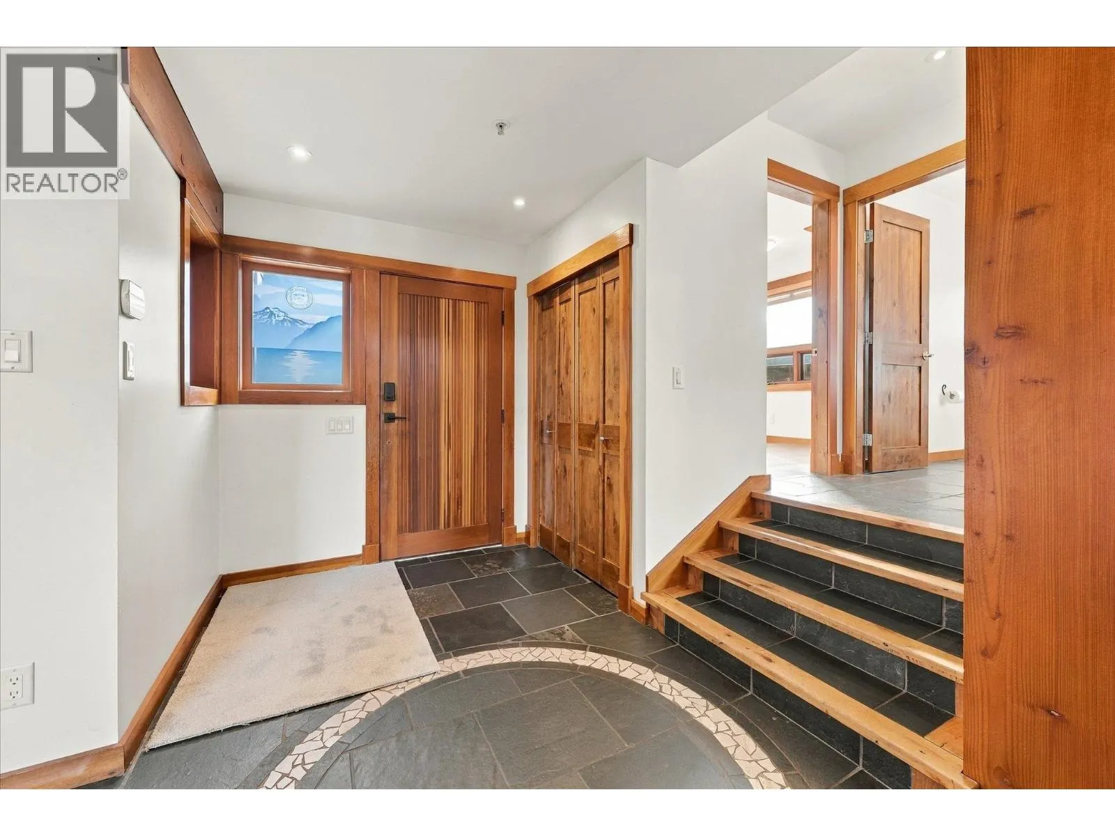 1777 PINEWOOD DRIVE