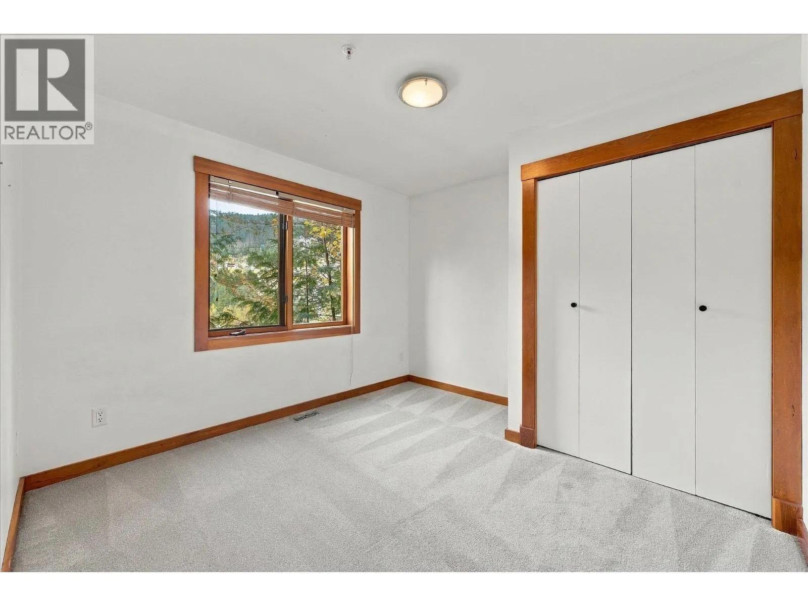 1777 PINEWOOD DRIVE
