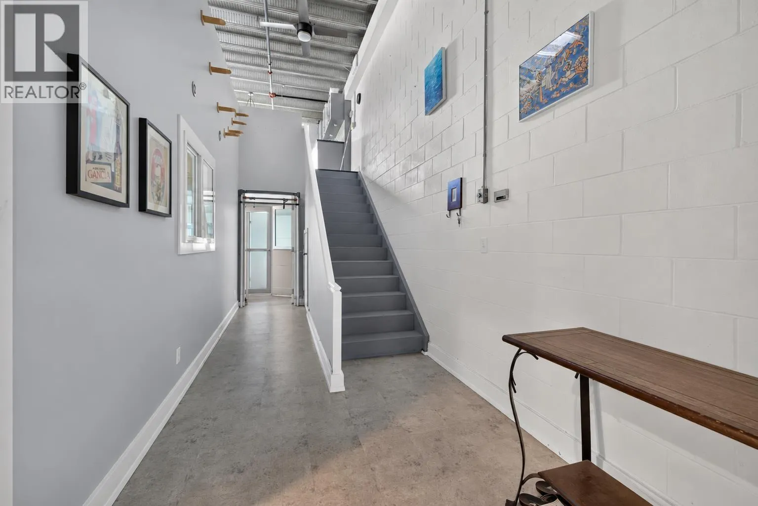 530 VERNON DRIVE