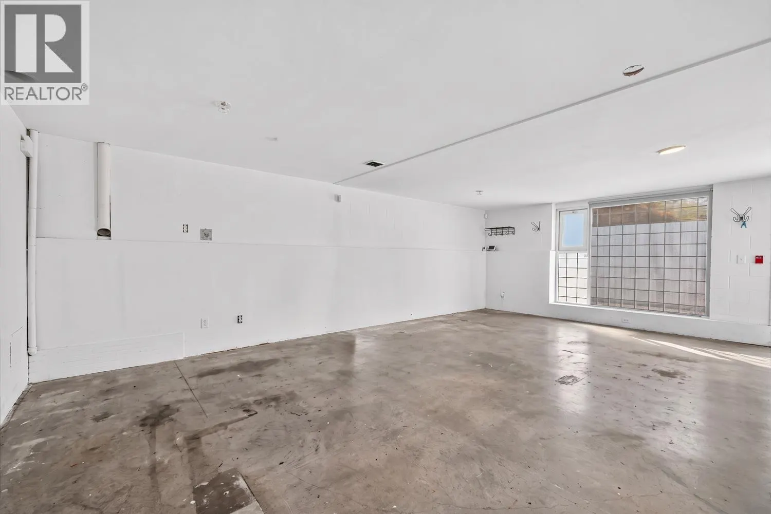 530 VERNON DRIVE