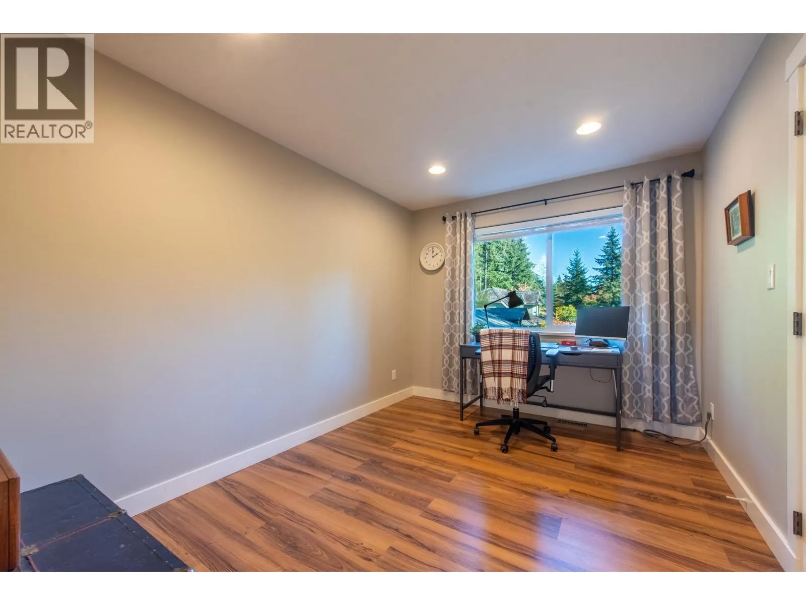 574 VETERANS ROAD