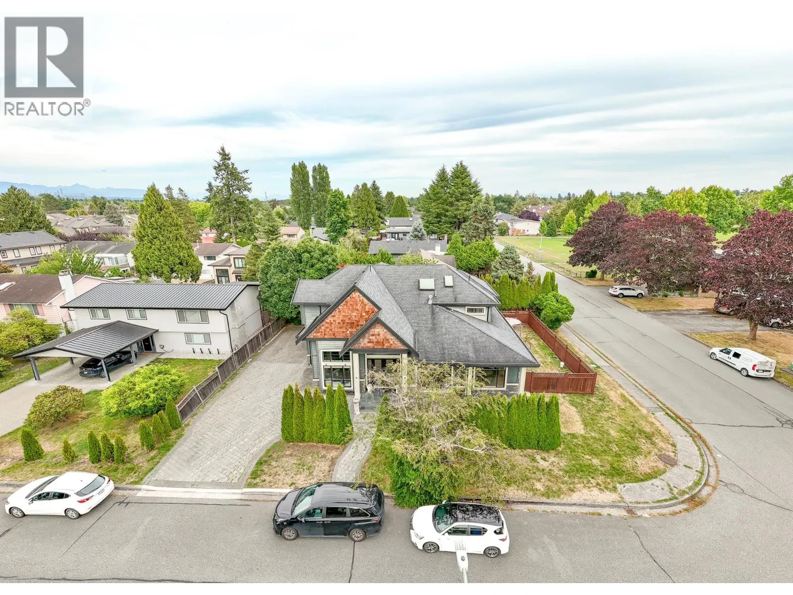 9491 GLENBROOK DRIVE
