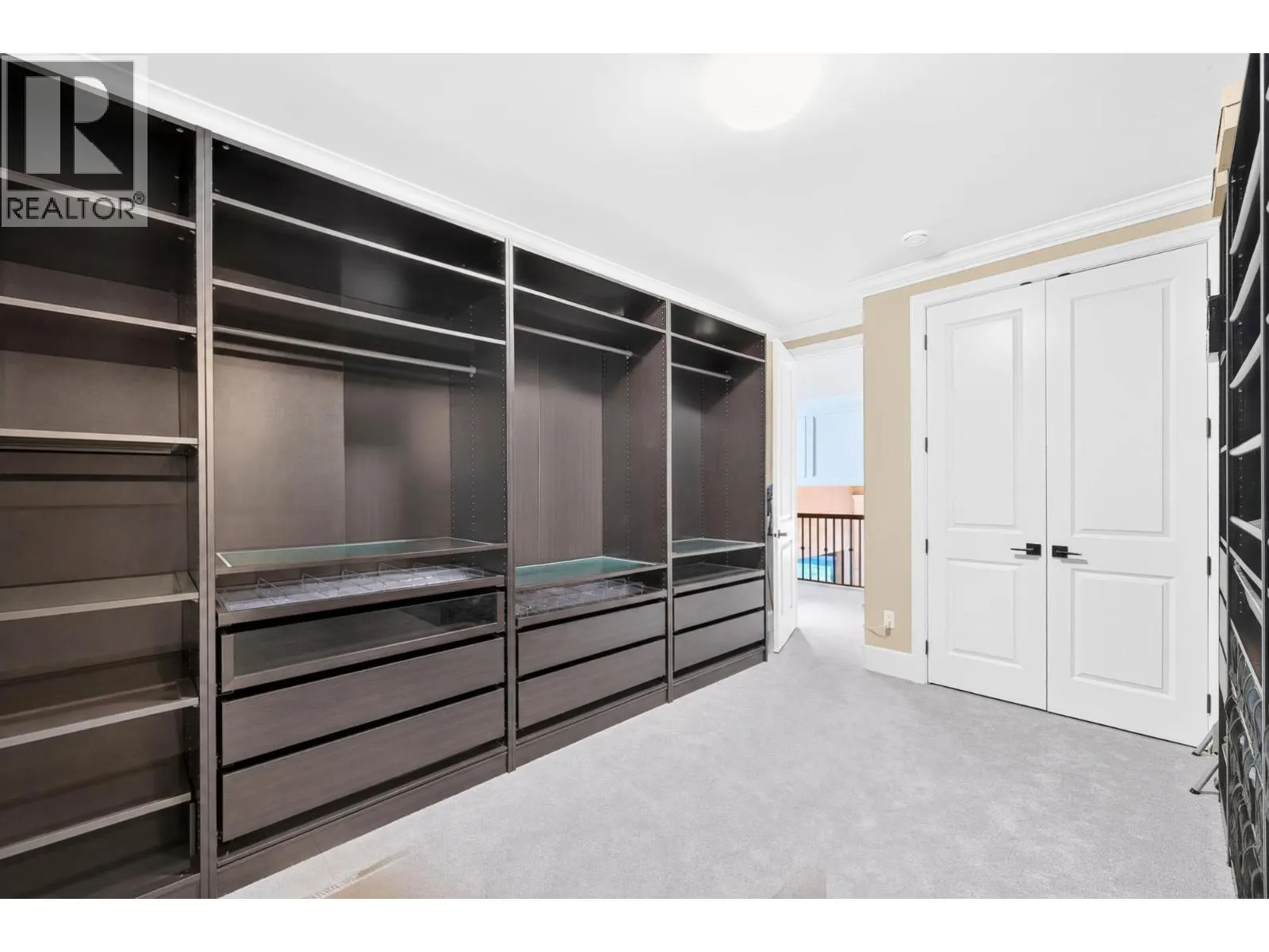 9491 GLENBROOK DRIVE