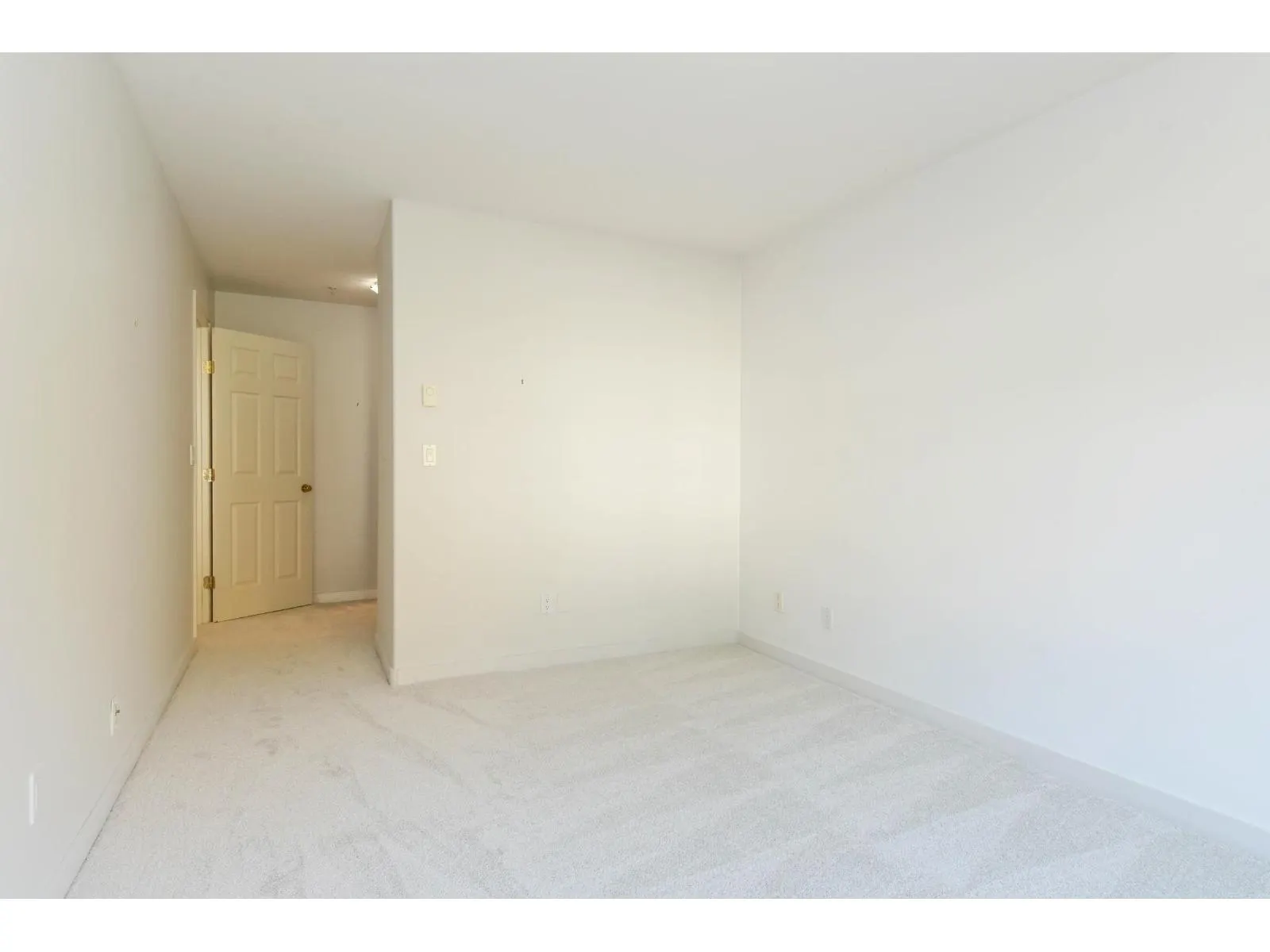203 8976 208 STREET
