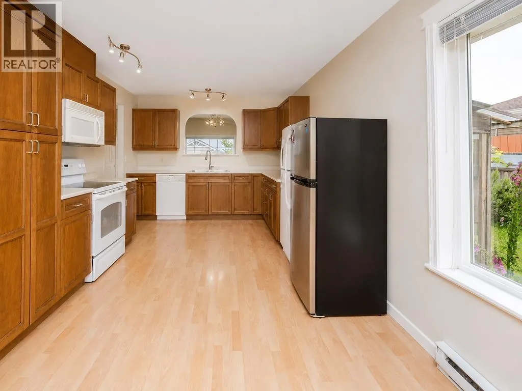 5687 EMILY WAY