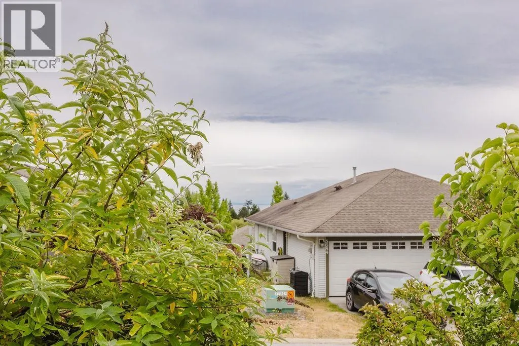 5687 EMILY WAY