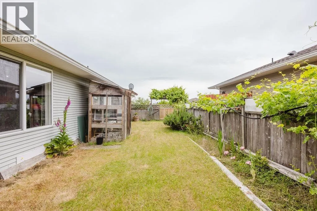 5687 EMILY WAY