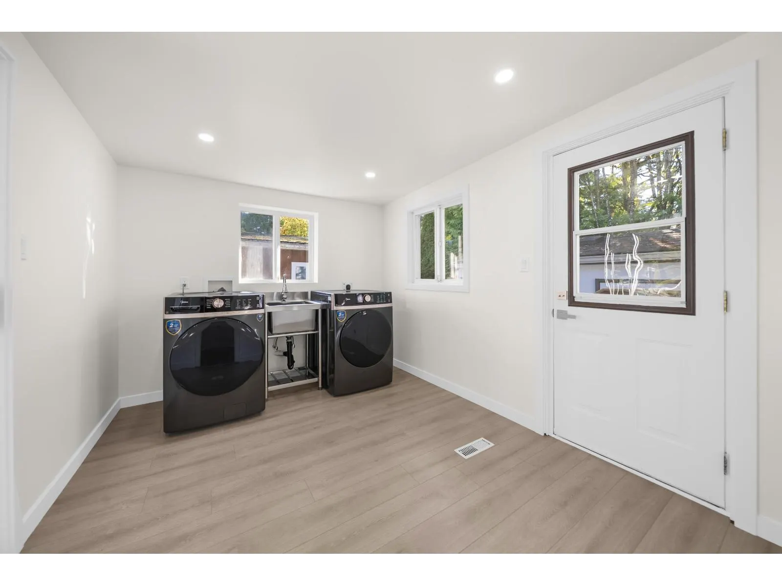 337 1840 160 STREET