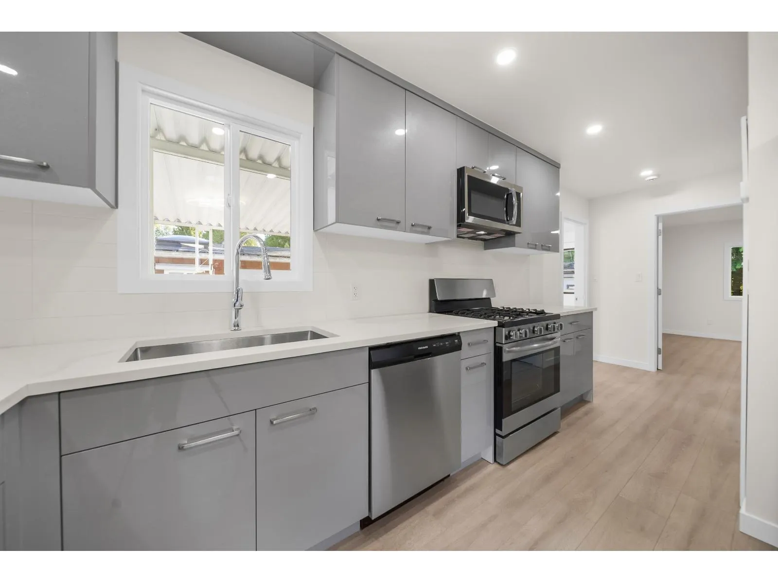 337 1840 160 STREET