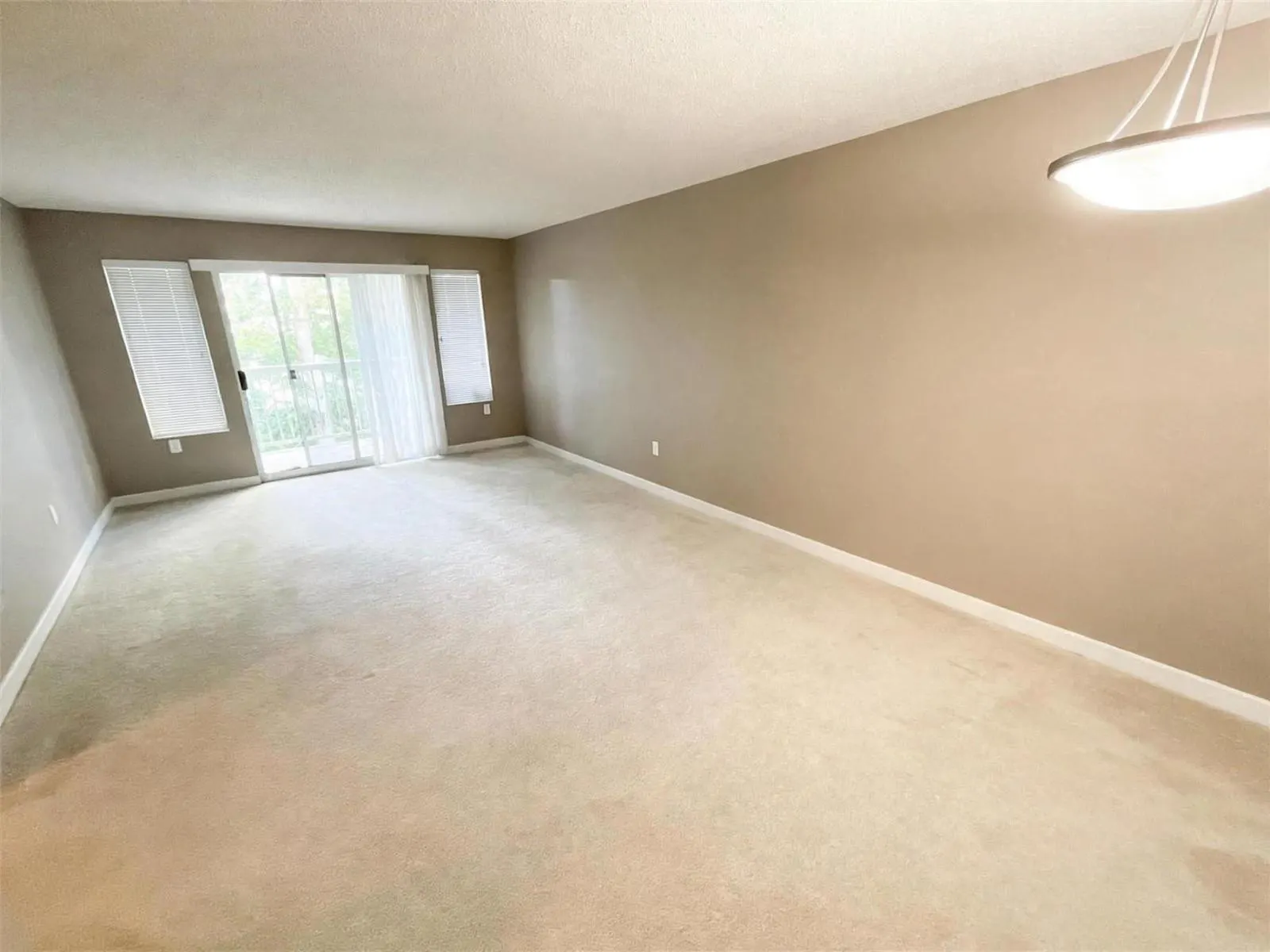 203 5664 200 STREET