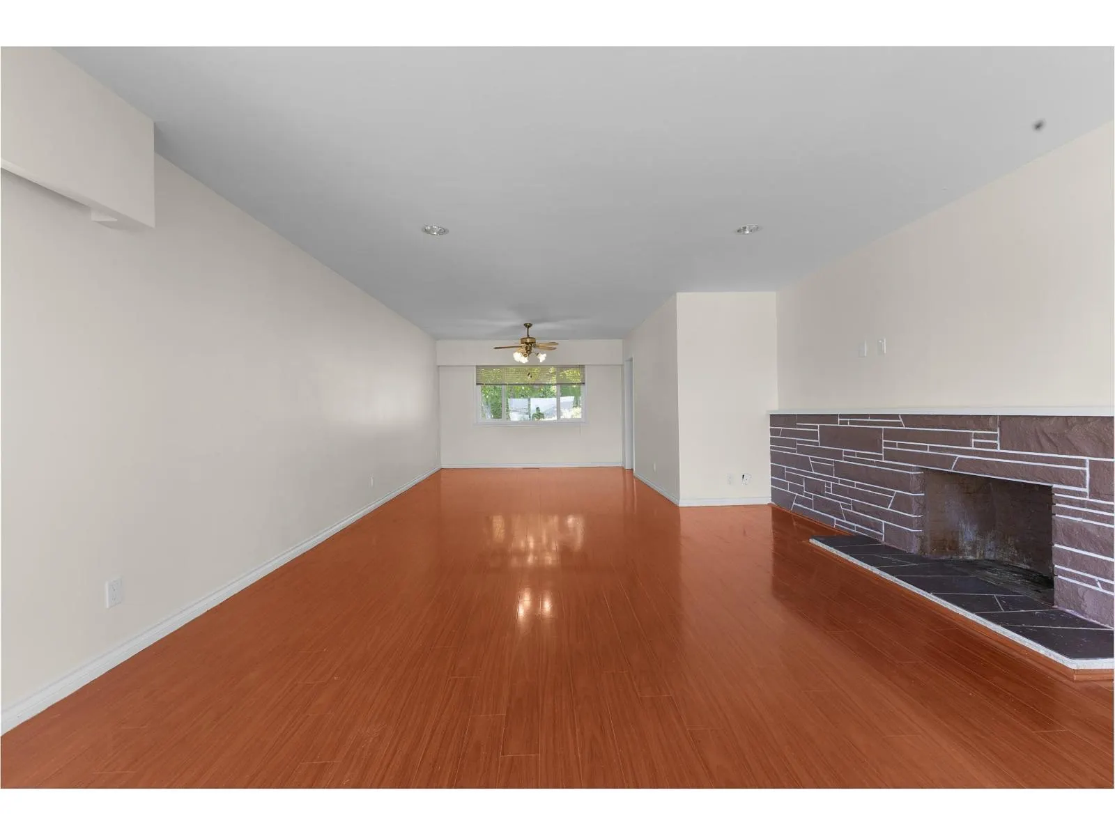 11028 129A STREET