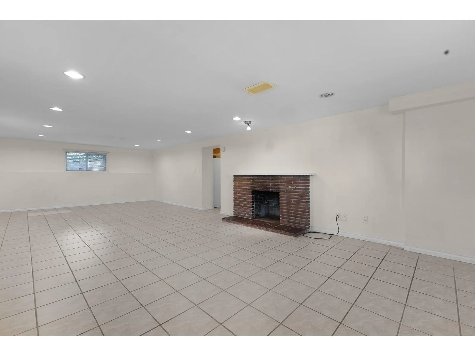 11028 129A STREET