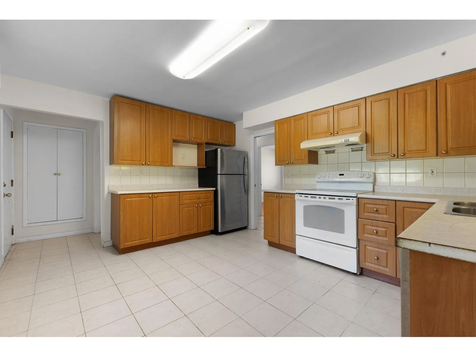 11028 129A STREET