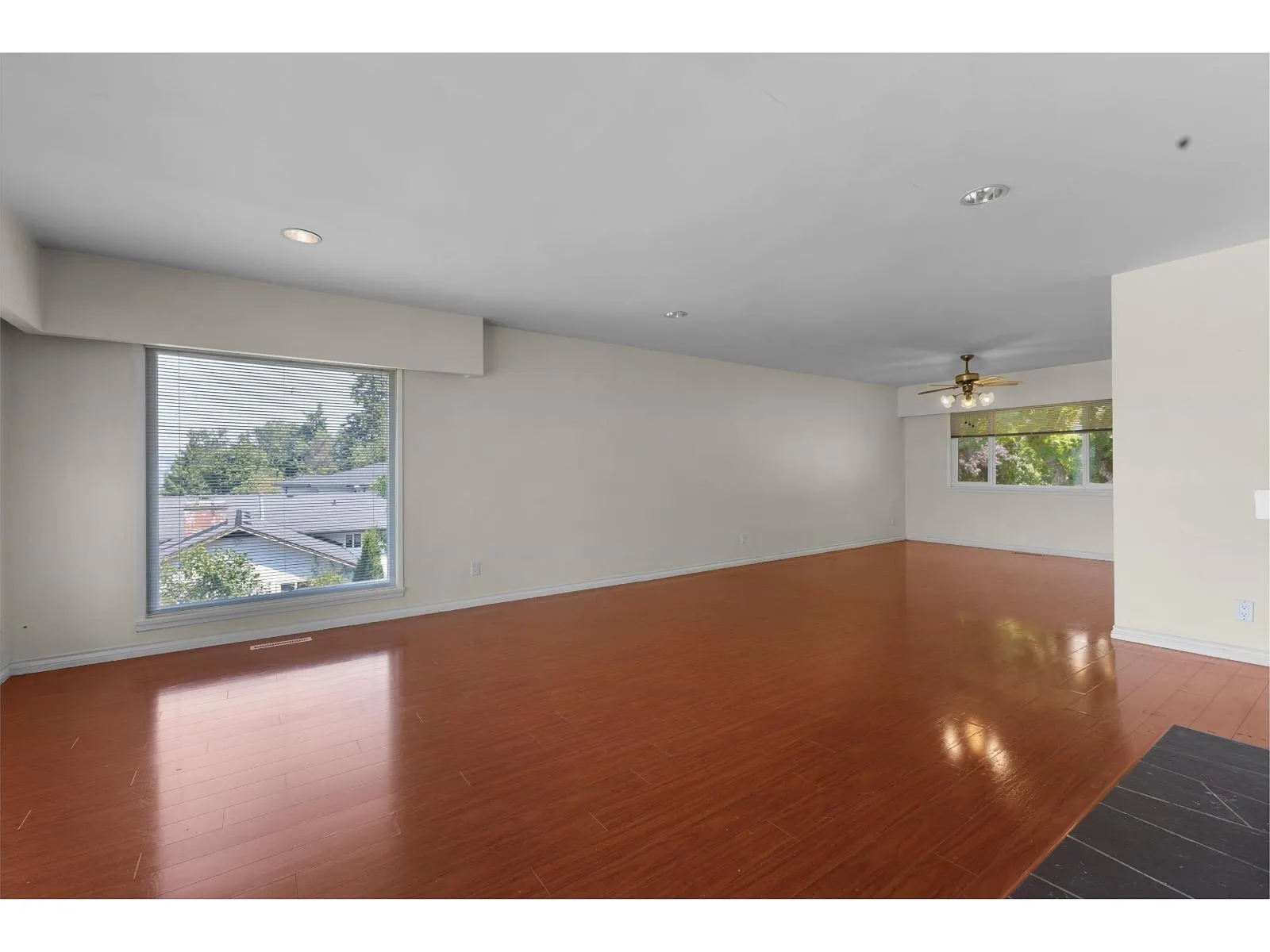 11028 129A STREET