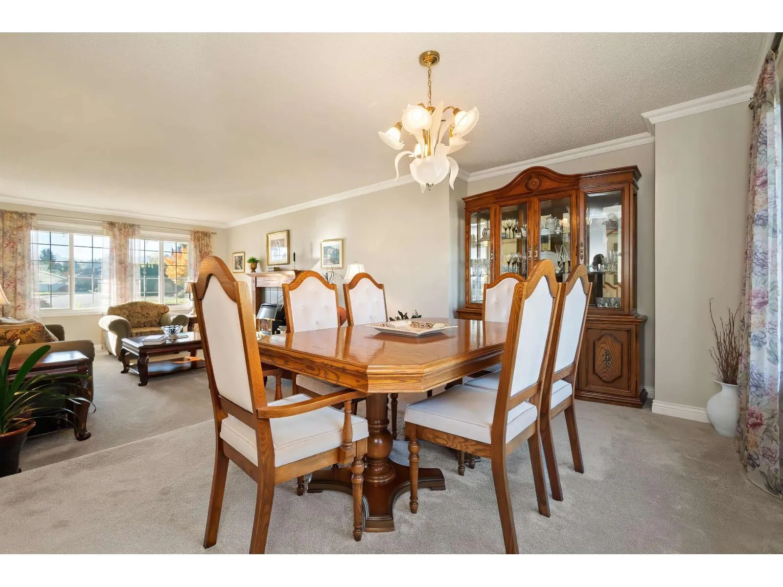 6755 HENRY STREET|Sardis South