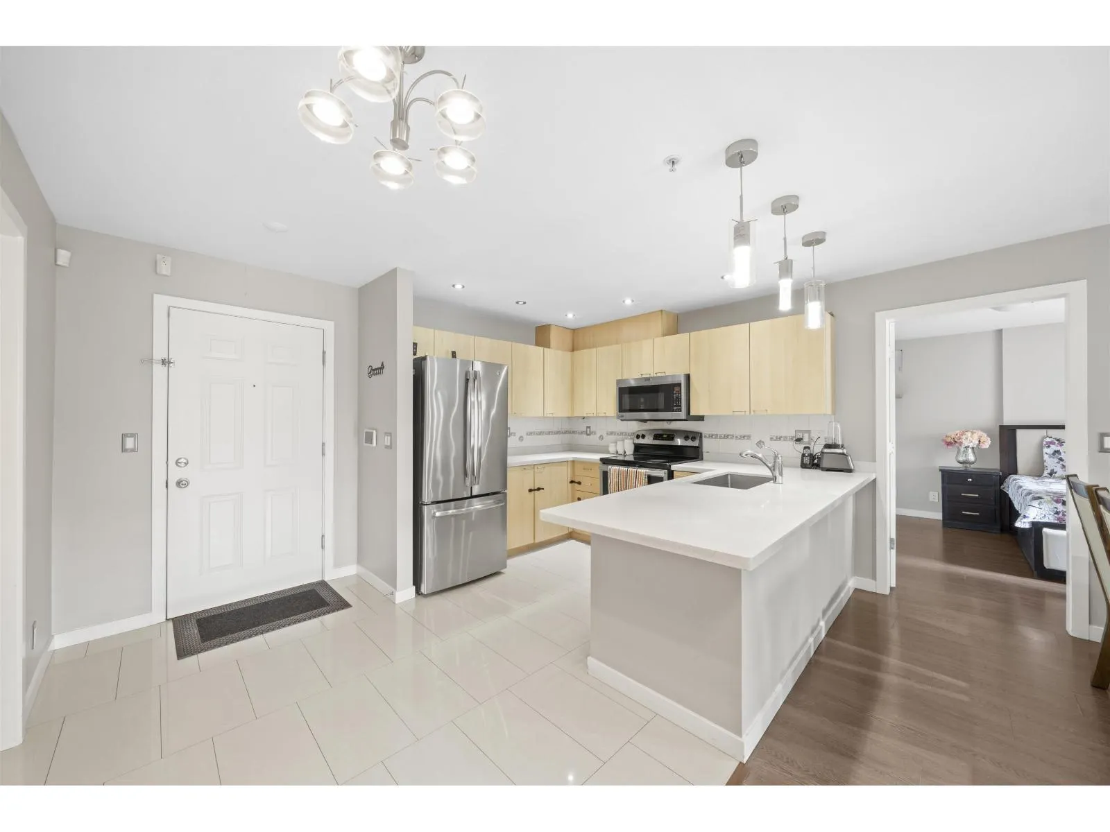 207 12083 92A AVENUE