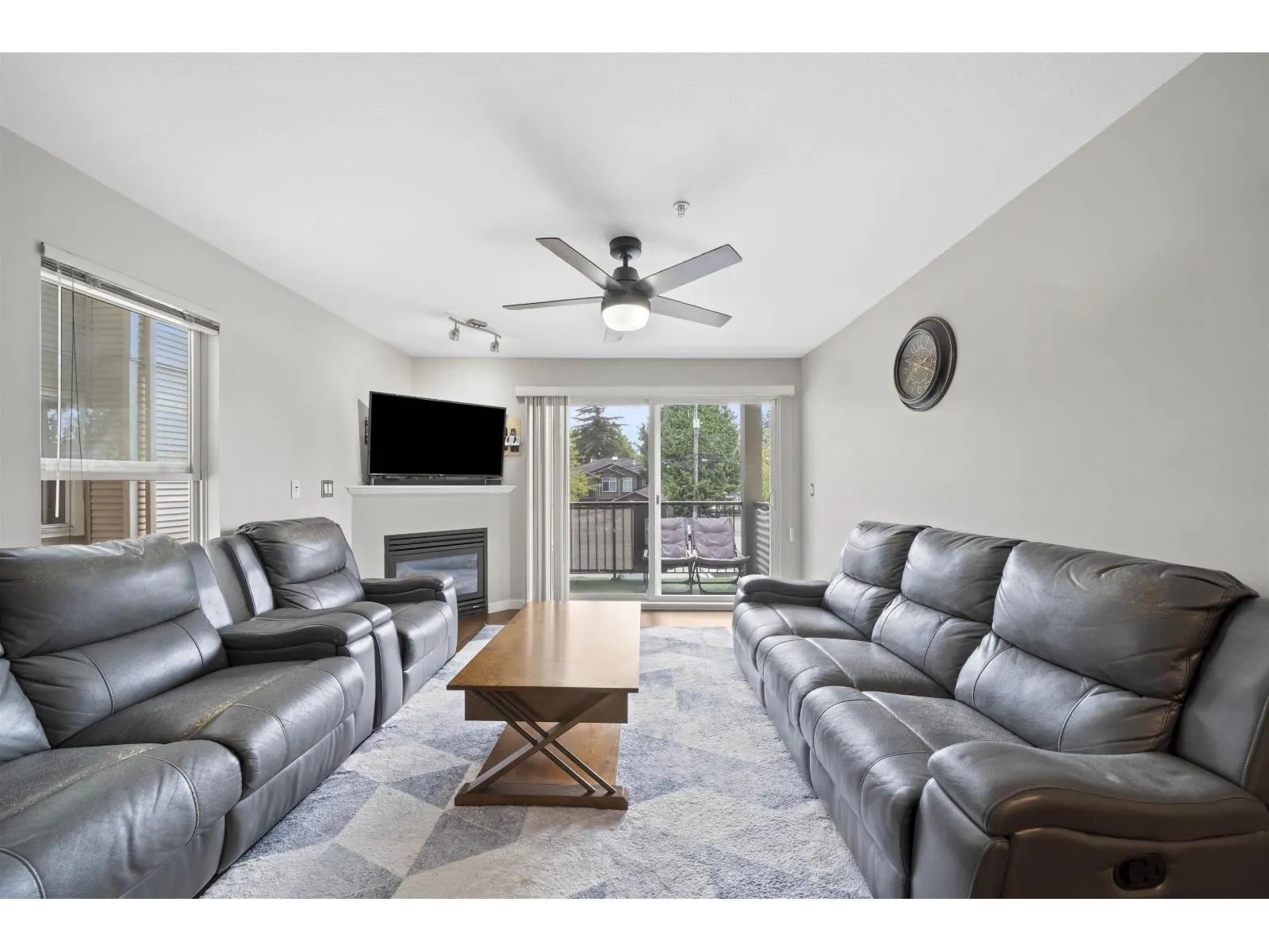 207 12083 92A AVENUE