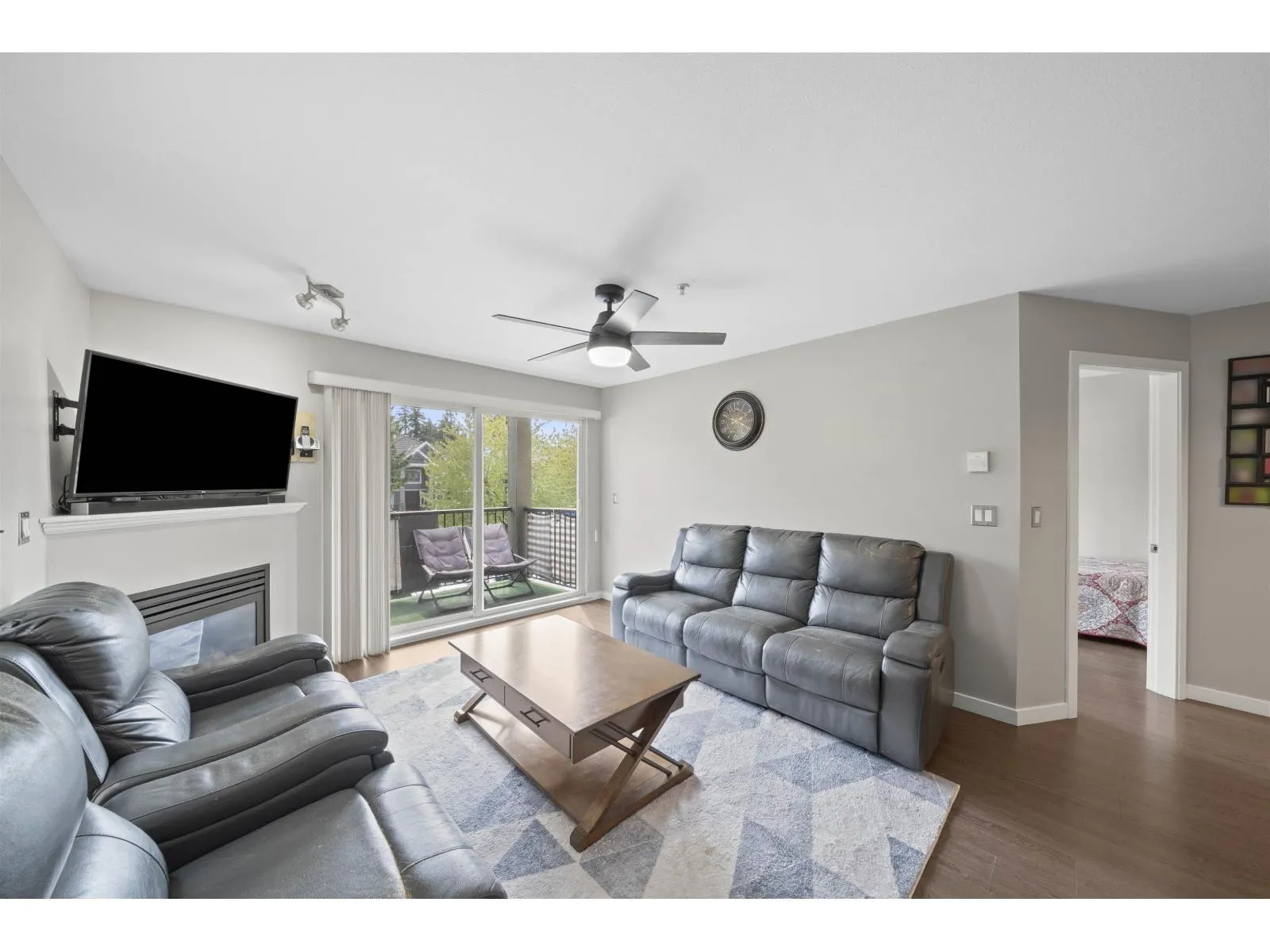 207 12083 92A AVENUE