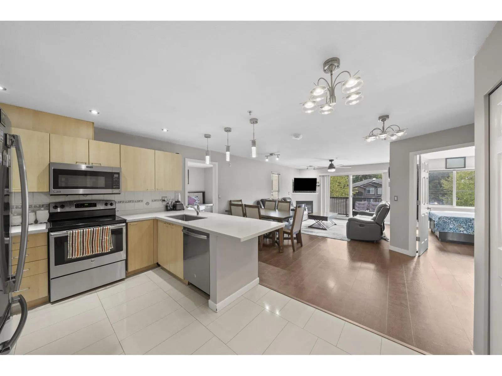 207 12083 92A AVENUE