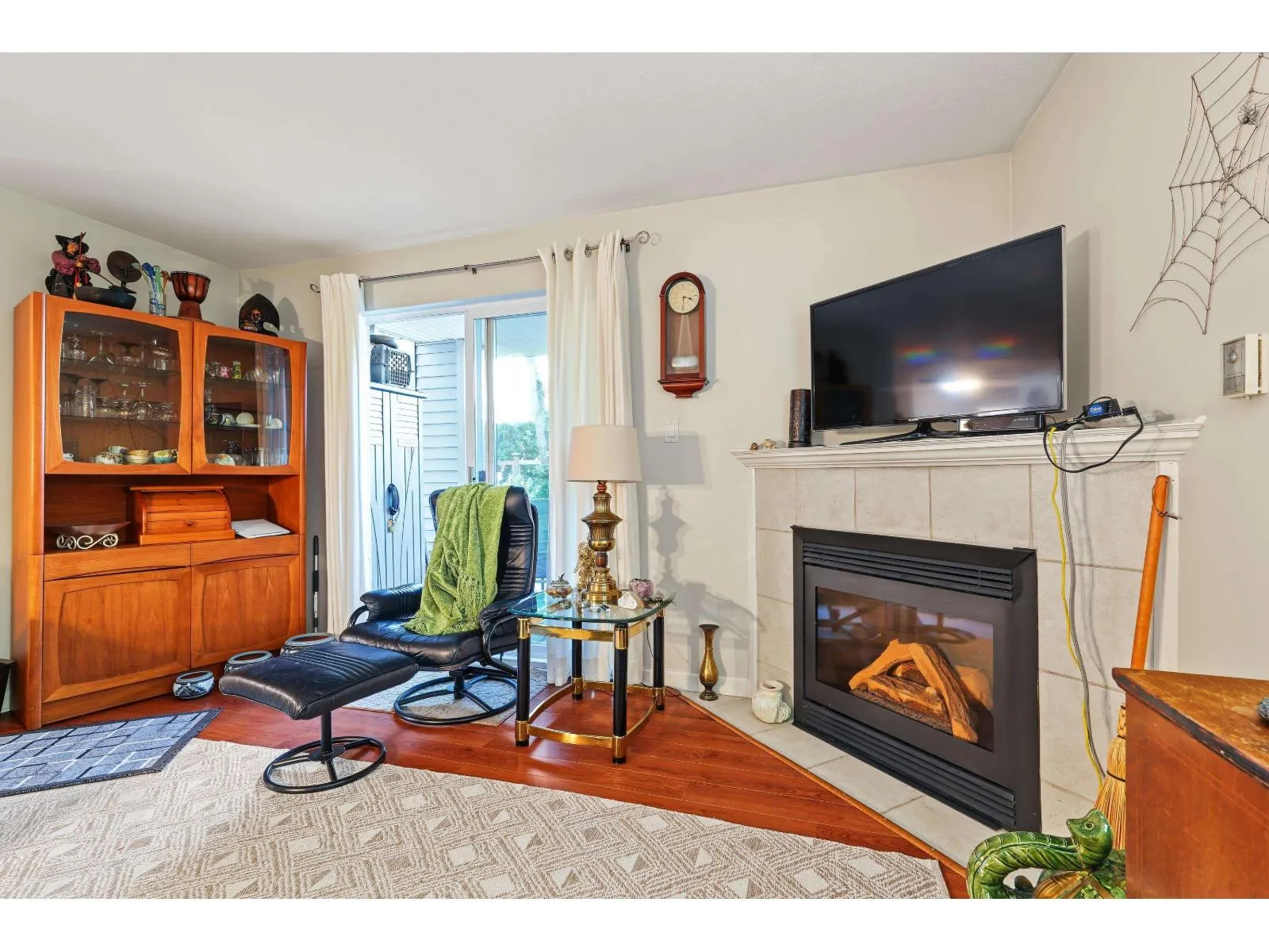 109 1588 BEST STREET