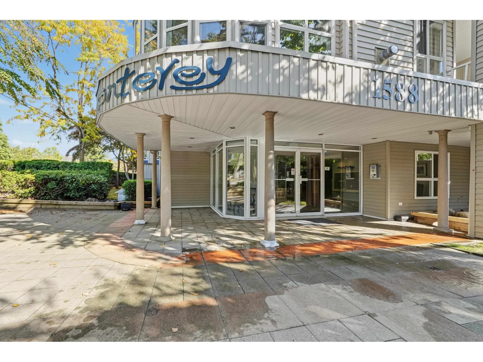 109 1588 BEST STREET