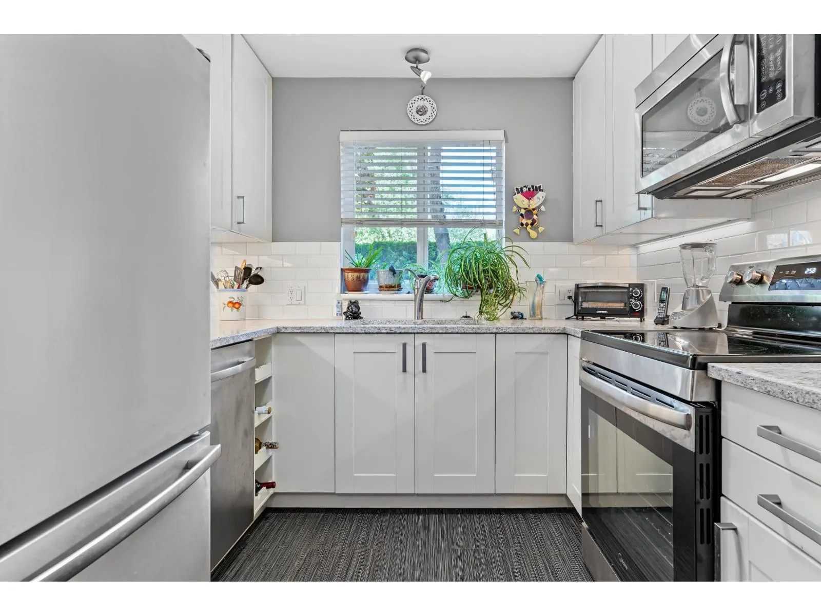 109 1588 BEST STREET
