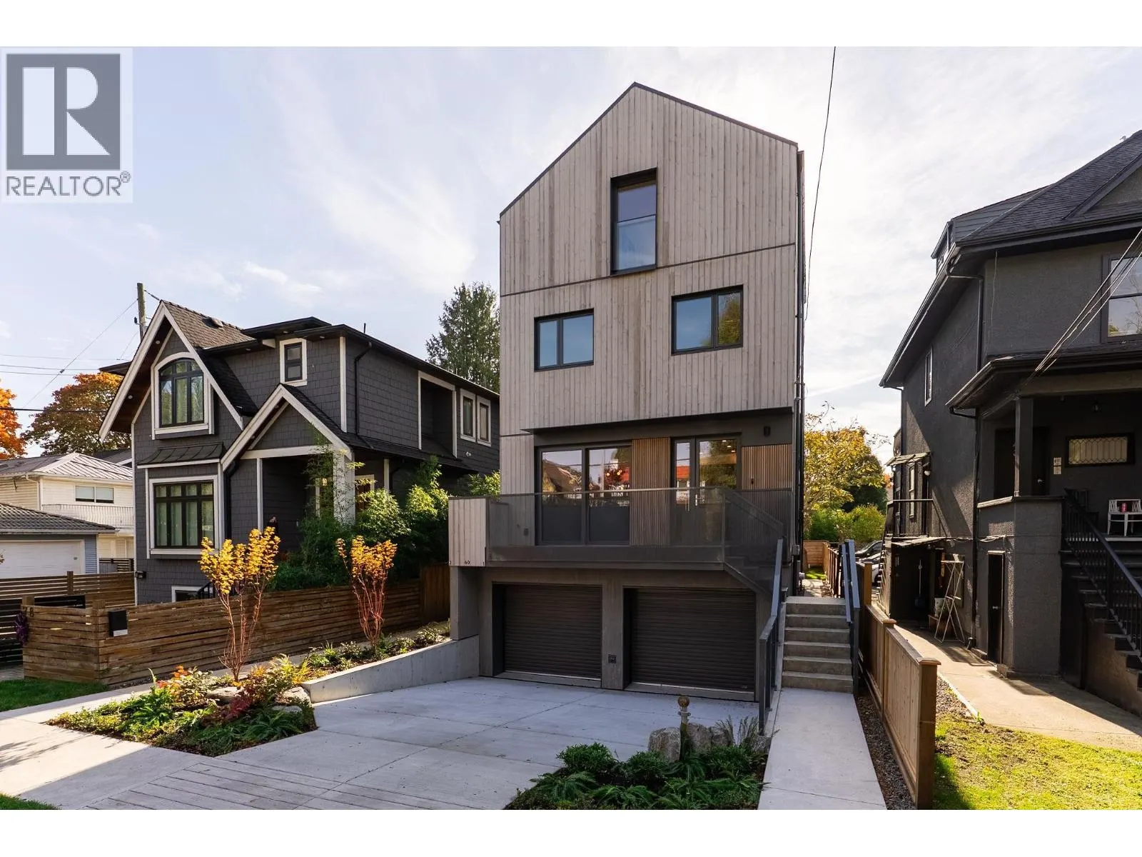 1 60 E 17TH AVENUE