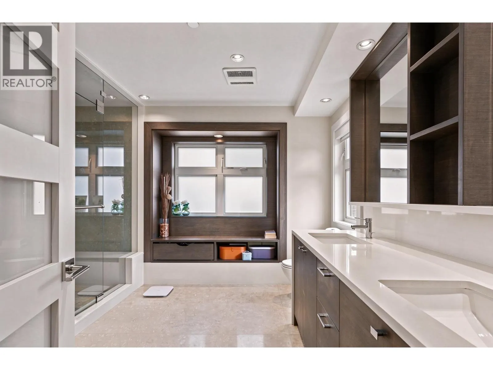 1420 W 54TH AVENUE