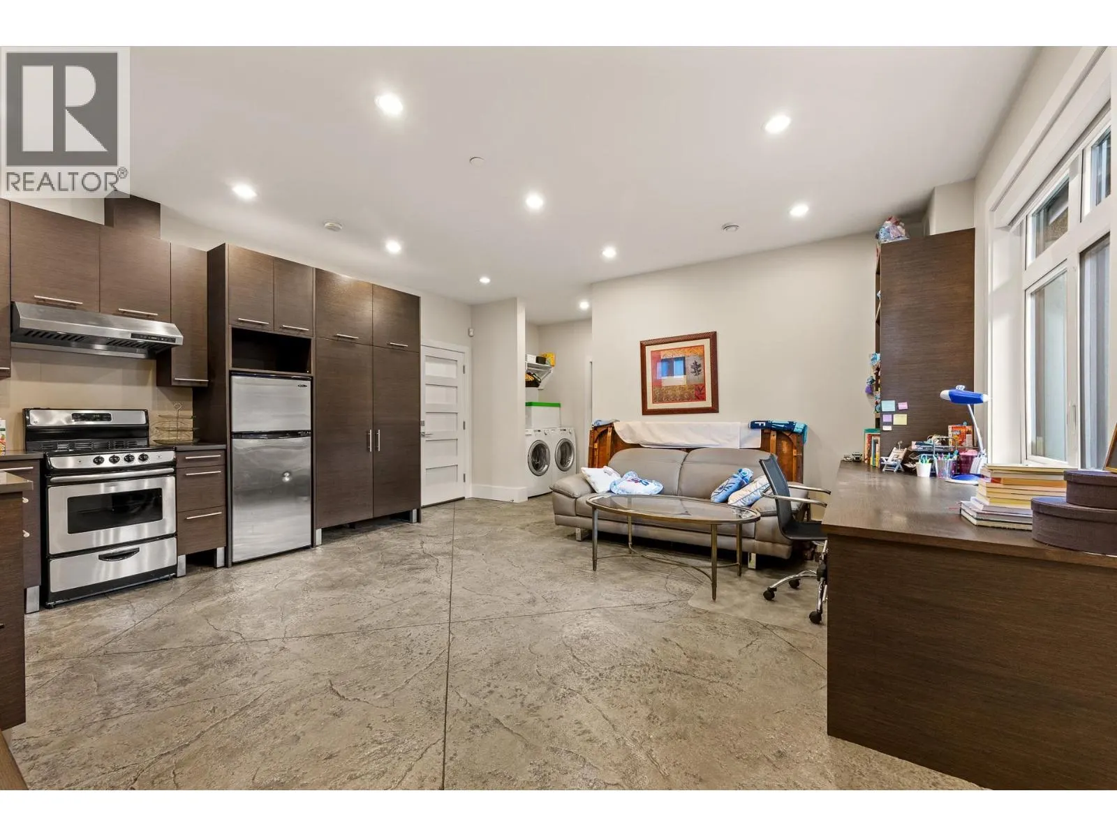 1420 W 54TH AVENUE