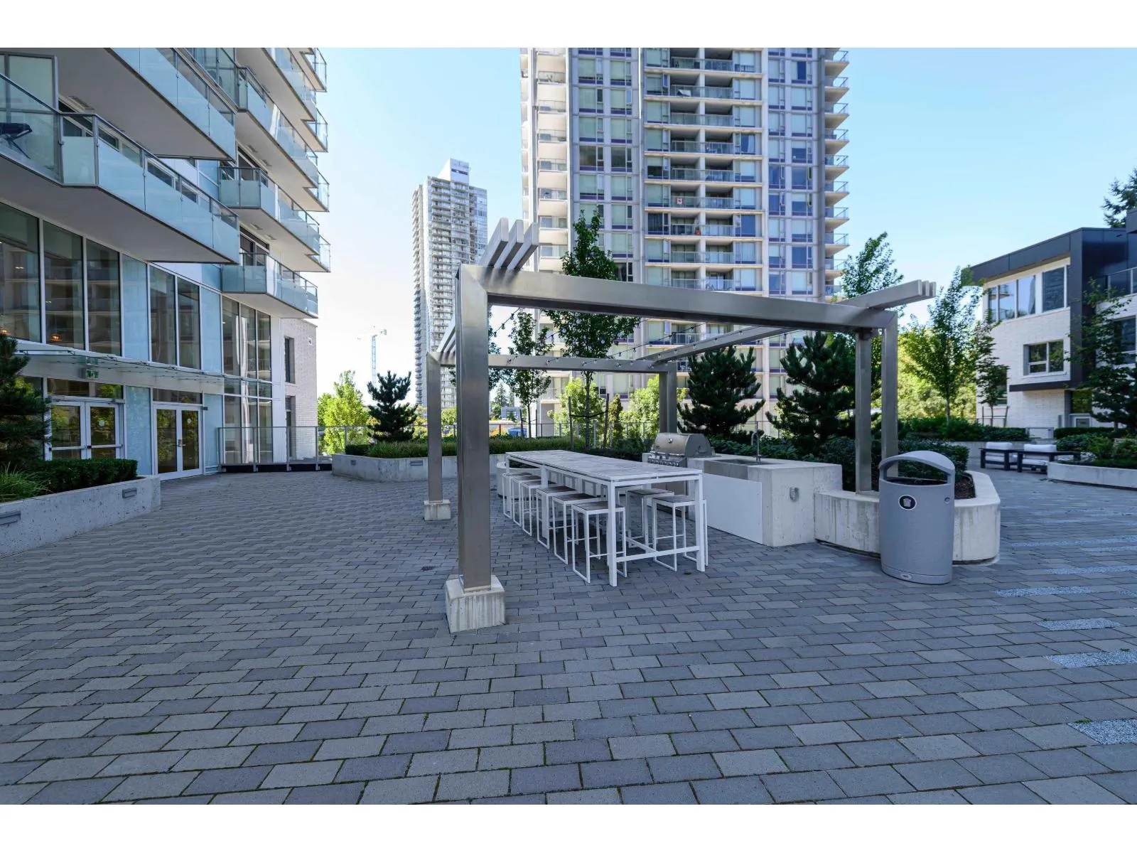 2503 13750 100 AVENUE